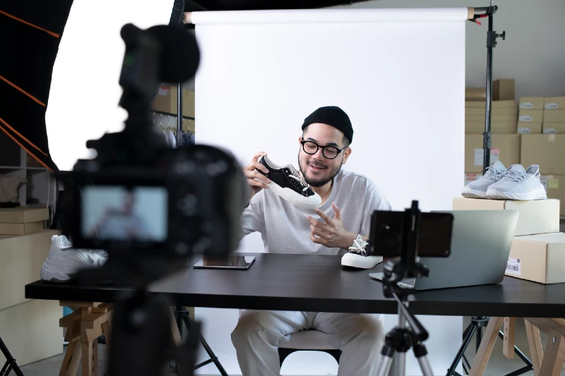green and peter accountants for influencers